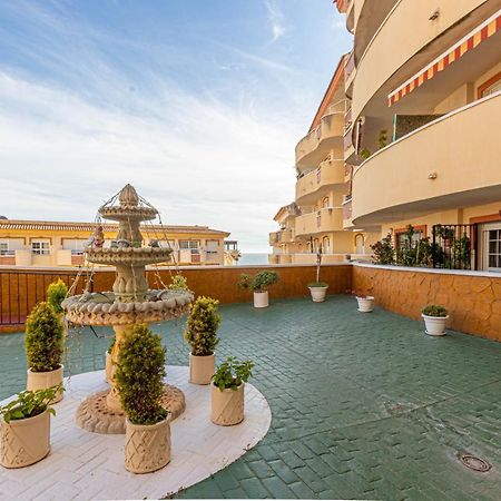 797 Holiday Rentals- Piso Con Amplia Terraza A Solo 1 Min De La Playa Benalmádena Esterno foto