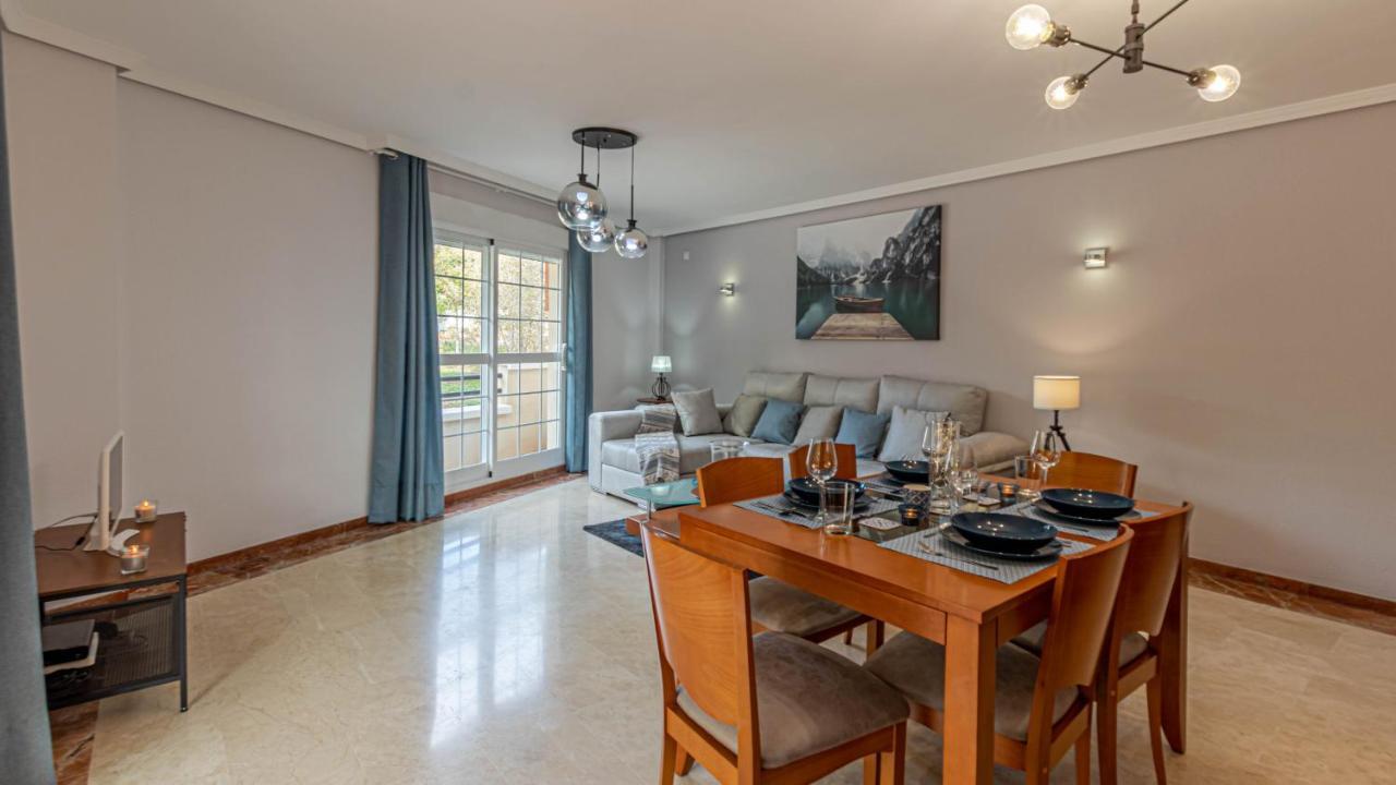 797 Holiday Rentals- Piso Con Amplia Terraza A Solo 1 Min De La Playa Benalmádena Esterno foto