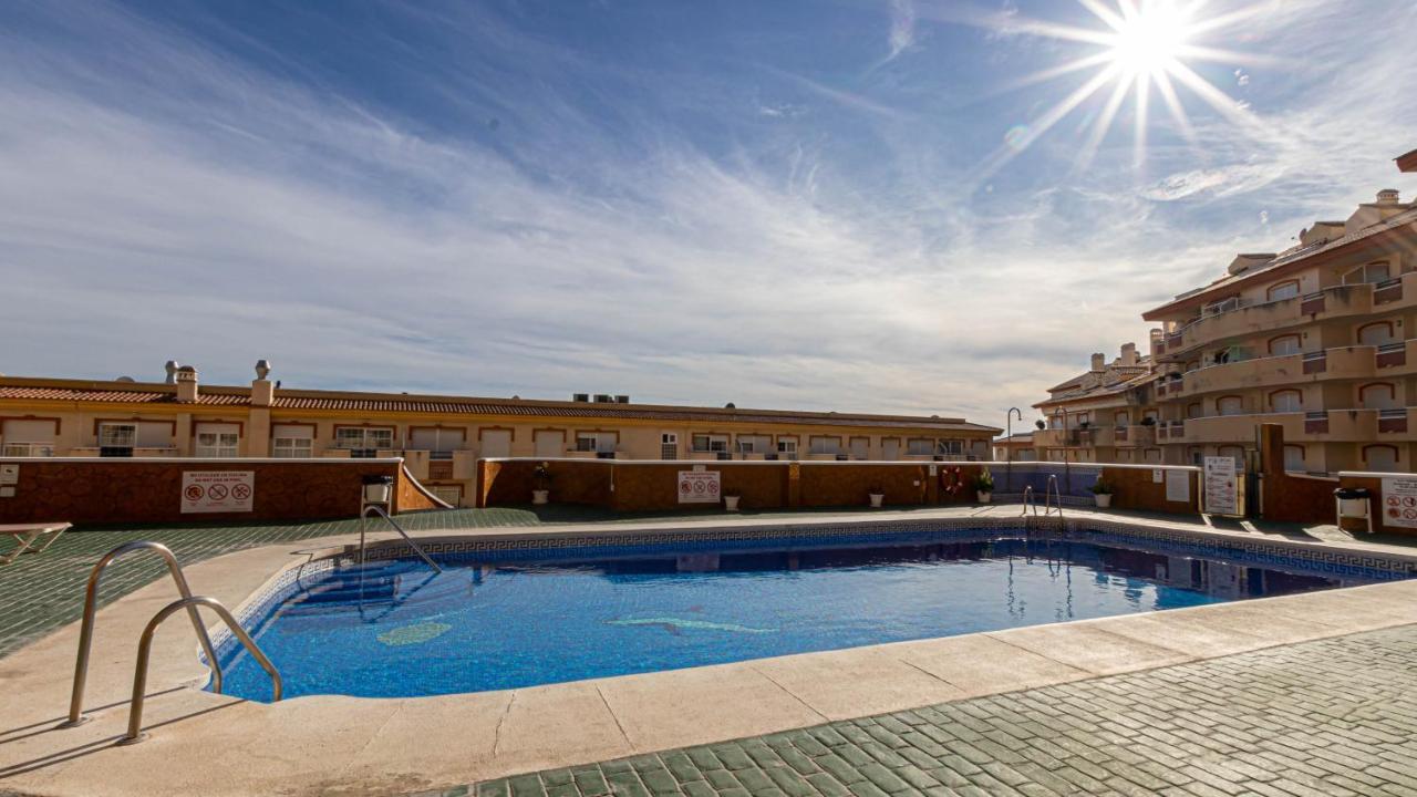 797 Holiday Rentals- Piso Con Amplia Terraza A Solo 1 Min De La Playa Benalmádena Esterno foto