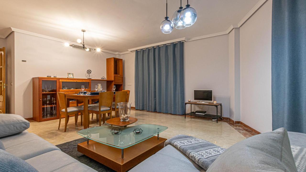 797 Holiday Rentals- Piso Con Amplia Terraza A Solo 1 Min De La Playa Benalmádena Esterno foto